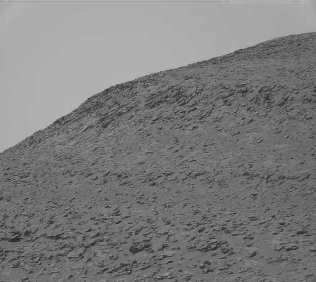 Sol 3938: Mast Camera (Mastcam)