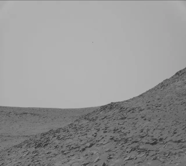 Sol 3938: Mast Camera (Mastcam)