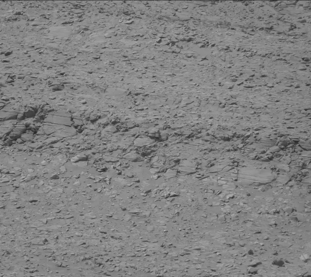 Sol 3938: Mast Camera (Mastcam)