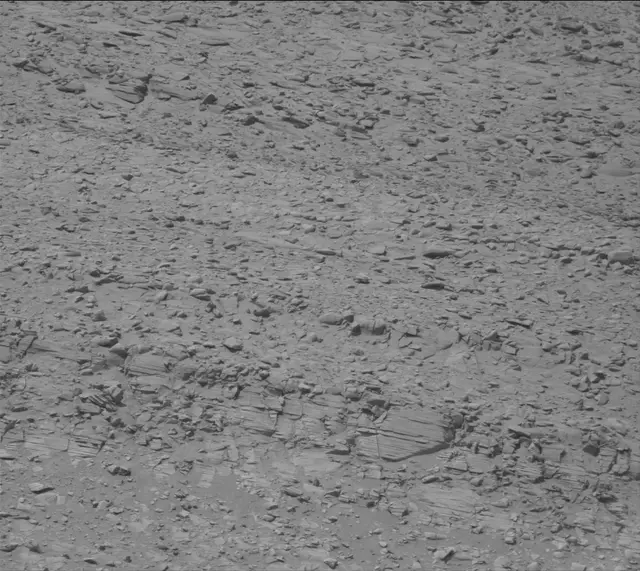Sol 3938: Mast Camera (Mastcam)