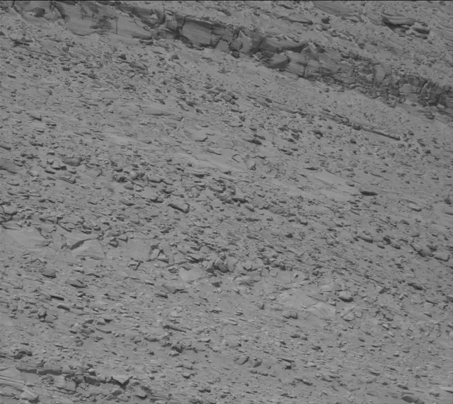 Sol 3938: Mast Camera (Mastcam)