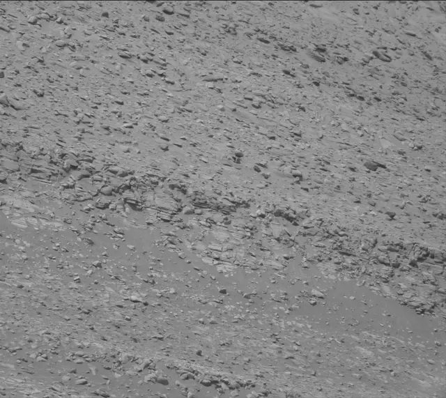 Sol 3938: Mast Camera (Mastcam)