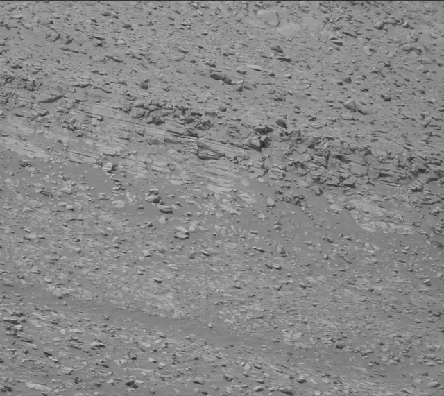 Sol 3938: Mast Camera (Mastcam)