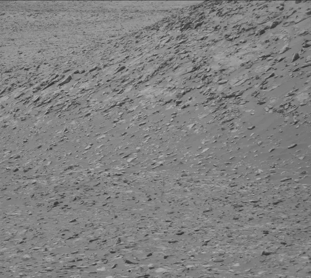 Sol 3938: Mast Camera (Mastcam)