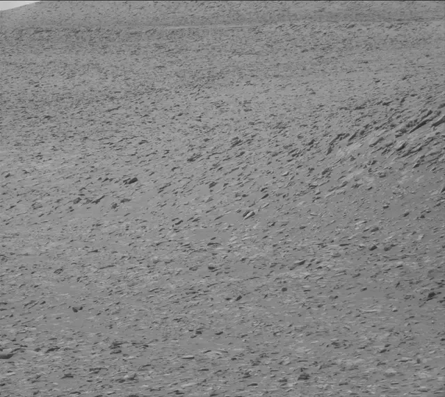 Sol 3938: Mast Camera (Mastcam)