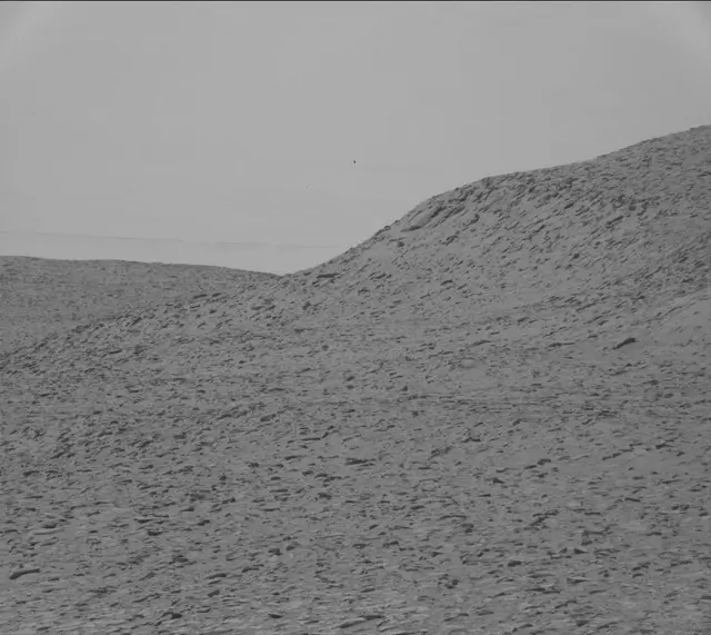 Sol 3938: Mast Camera (Mastcam)