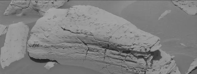 Sol 3940: Mast Camera (Mastcam)