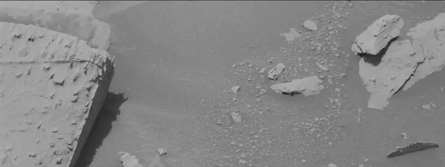 Sol 3940: Mast Camera (Mastcam)