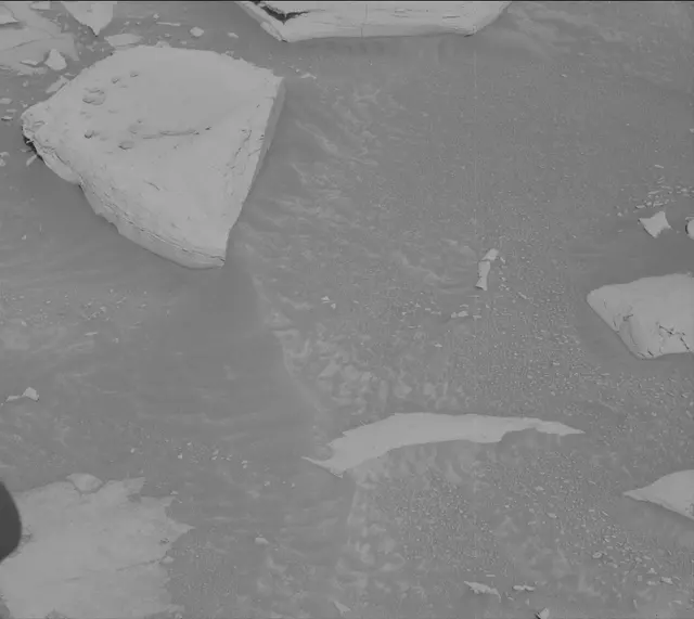 Sol 3940: Mast Camera (Mastcam)