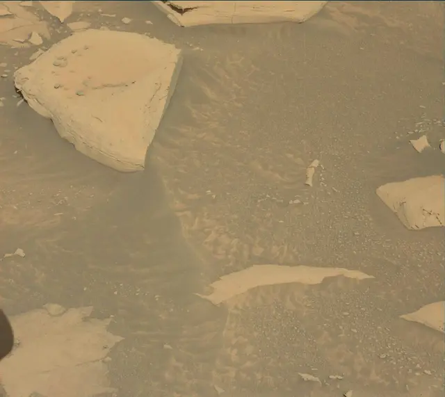 Sol 3940: Mast Camera (Mastcam)