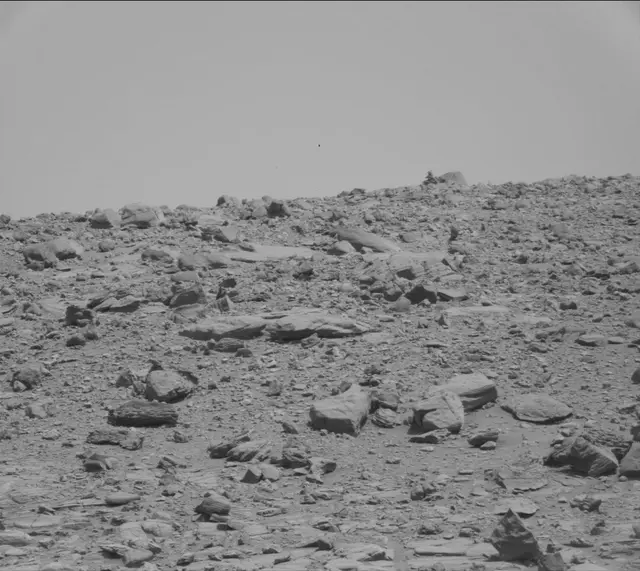 Sol 3940: Mast Camera (Mastcam)