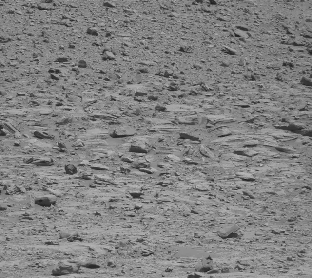 Sol 3940: Mast Camera (Mastcam)