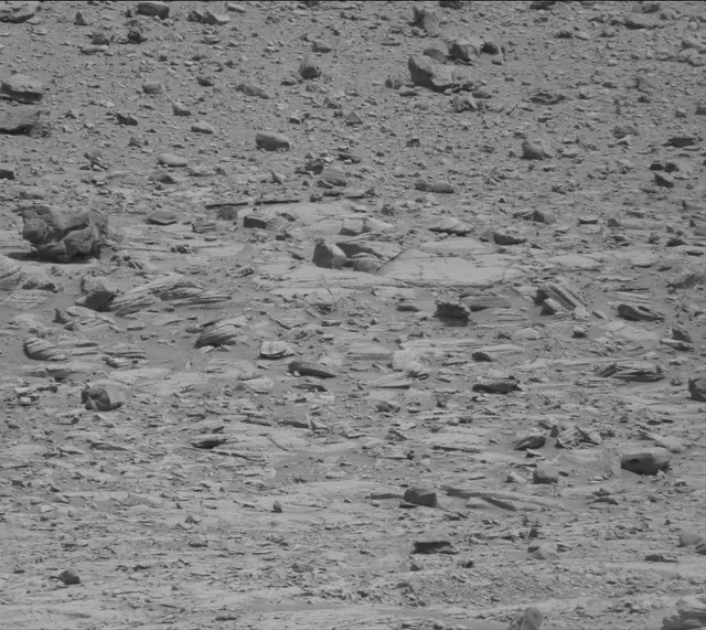 Sol 3940: Mast Camera (Mastcam)