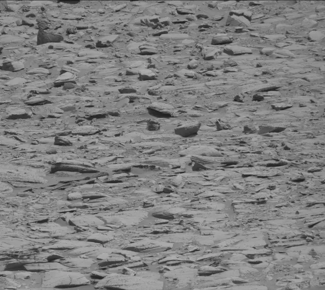 Sol 3940: Mast Camera (Mastcam)