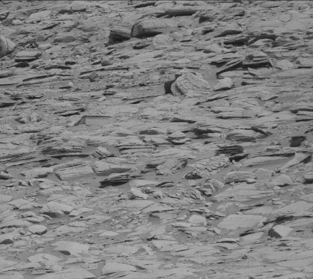 Sol 3940: Mast Camera (Mastcam)
