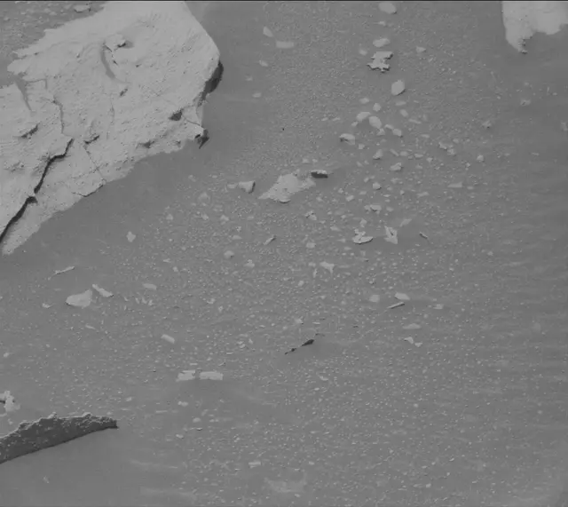 Sol 3940: Mast Camera (Mastcam)