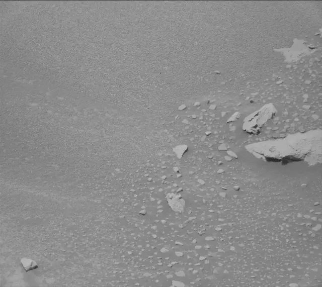 Sol 3940: Mast Camera (Mastcam)