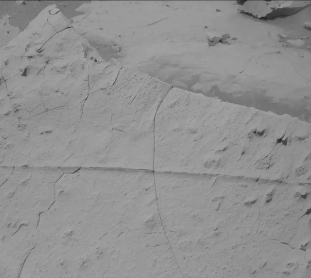 Sol 3940: Mast Camera (Mastcam)