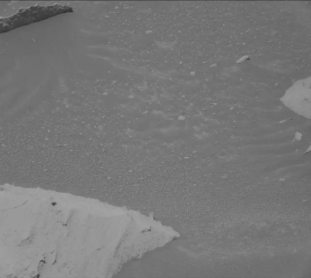 Sol 3940: Mast Camera (Mastcam)