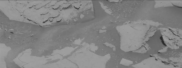 Sol 3941: Mast Camera (Mastcam)