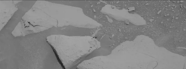 Sol 3941: Mast Camera (Mastcam)