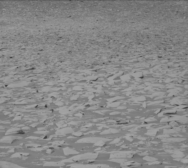 Sol 3941: Mast Camera (Mastcam)