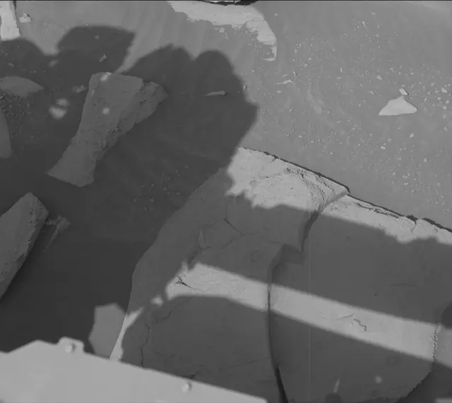 Sol 3941: Mast Camera (Mastcam)