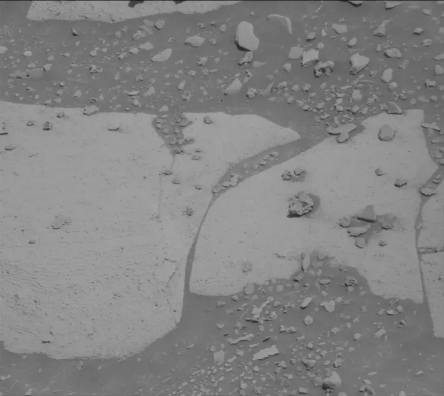 Sol 3941: Mast Camera (Mastcam)
