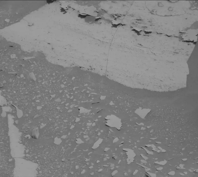 Sol 3941: Mast Camera (Mastcam)