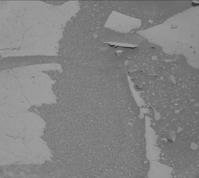 Sol 3941: Mast Camera (Mastcam)
