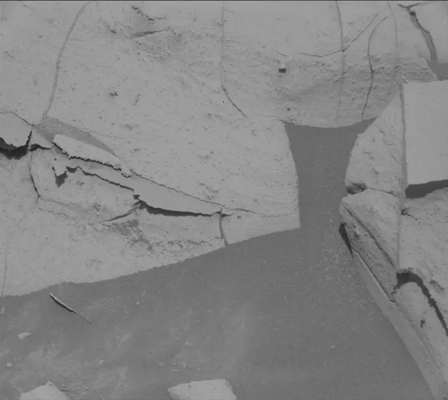 Sol 3941: Mast Camera (Mastcam)