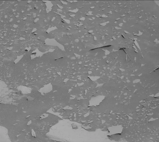 Sol 3941: Mast Camera (Mastcam)