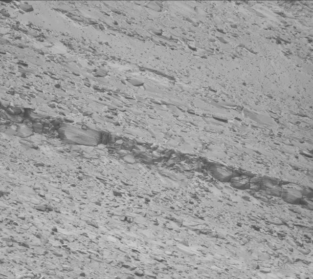 Sol 3941: Mast Camera (Mastcam)