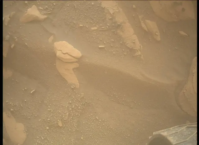 Sol 3941: Mars Descent Imager (MARDI)