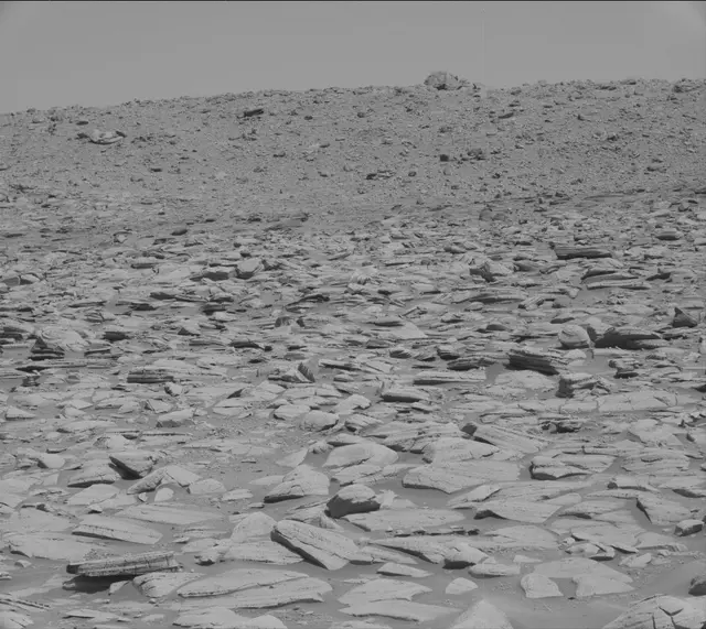 Sol 3943: Mast Camera (Mastcam)