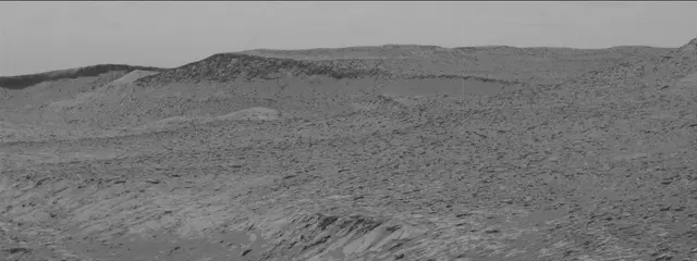 Sol 3943: Mast Camera (Mastcam)