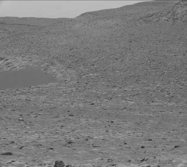Sol 3943: Mast Camera (Mastcam)