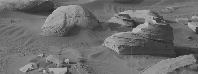 Sol 3943: Mast Camera (Mastcam)