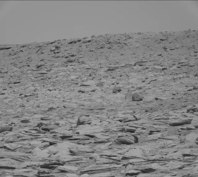 Sol 3943: Mast Camera (Mastcam)