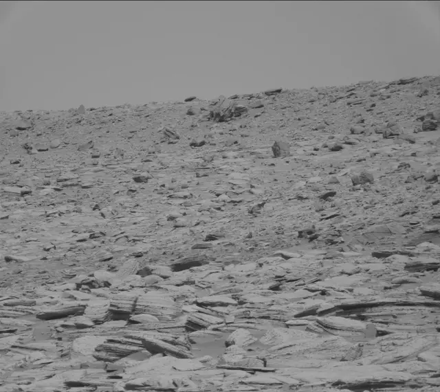 Sol 3943: Mast Camera (Mastcam)