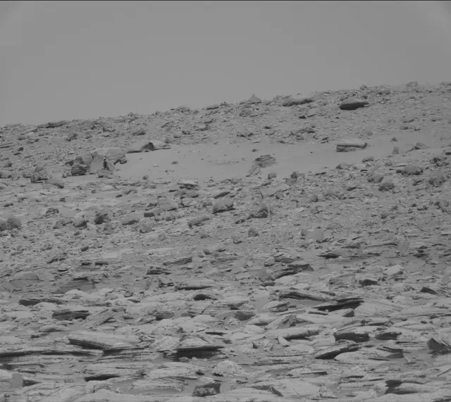 Sol 3943: Mast Camera (Mastcam)