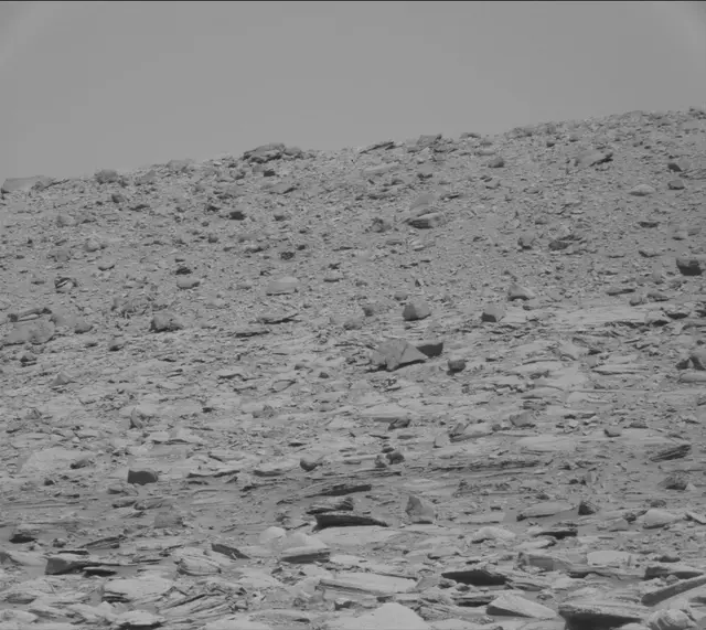 Sol 3943: Mast Camera (Mastcam)