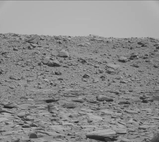 Sol 3943: Mast Camera (Mastcam)