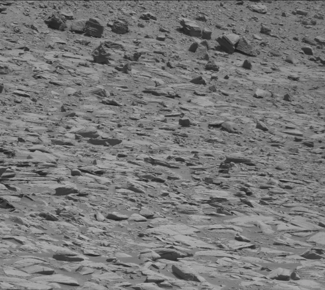 Sol 3943: Mast Camera (Mastcam)