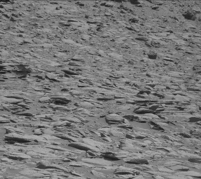 Sol 3943: Mast Camera (Mastcam)