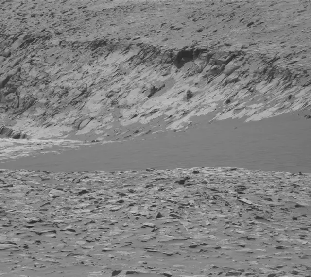 Sol 3943: Mast Camera (Mastcam)