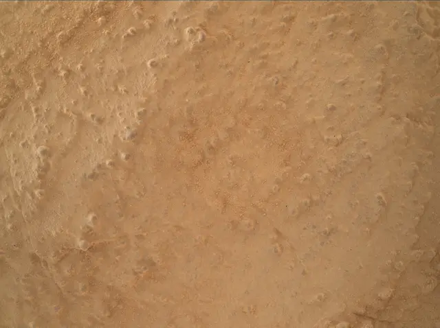 Sol 3943: Mars Hand Lens Imager (MAHLI)