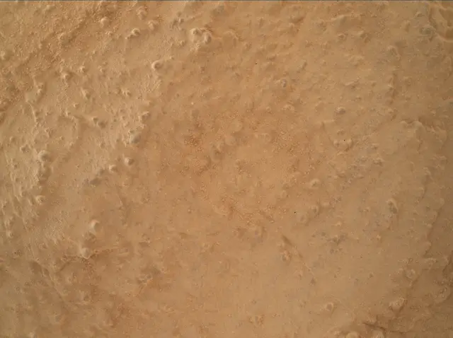 Sol 3943: Mars Hand Lens Imager (MAHLI)