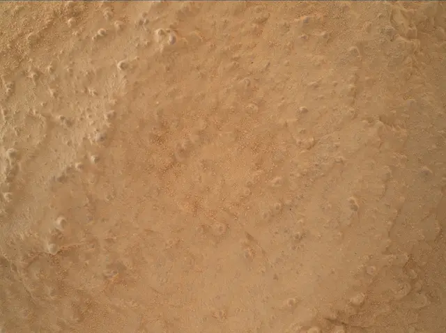 Sol 3943: Mars Hand Lens Imager (MAHLI)