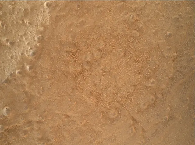 Sol 3943: Mars Hand Lens Imager (MAHLI)